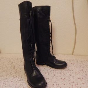 Restricted Combat Boots - size 6.5M